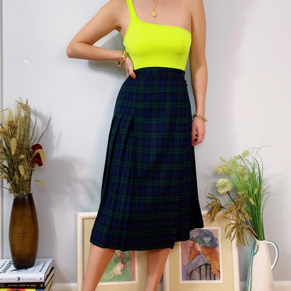 Vintage Wool Flannel Wrap Kilt Midi Skirt Medium